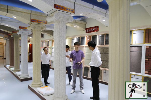 啄木鸟漆业集团 水包水 水包砂 保涂料  涂料品牌