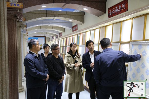 啄木鸟漆业集团 水包水 水包砂 保涂料  涂料品牌
