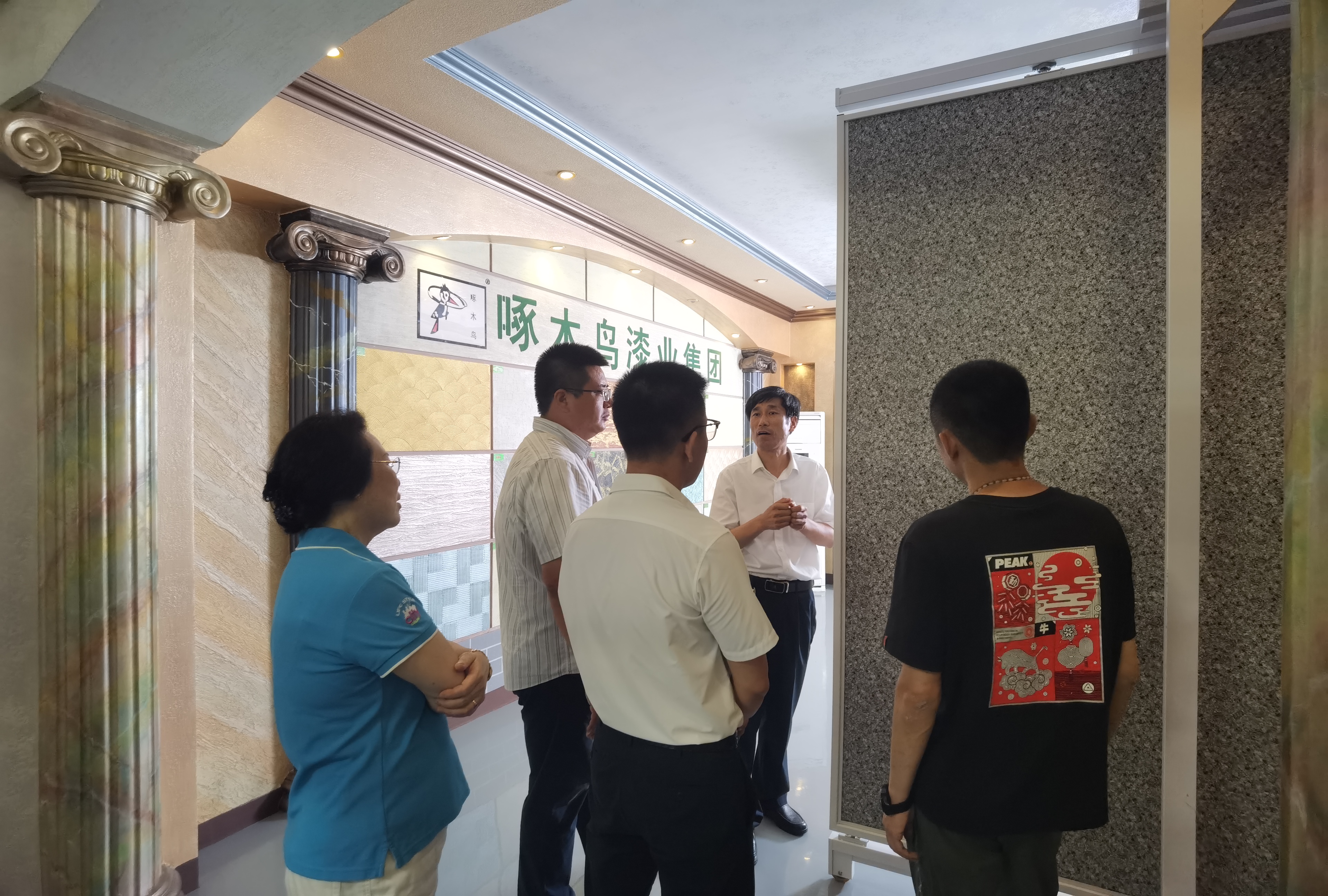 啄木鸟漆业 软瓷 