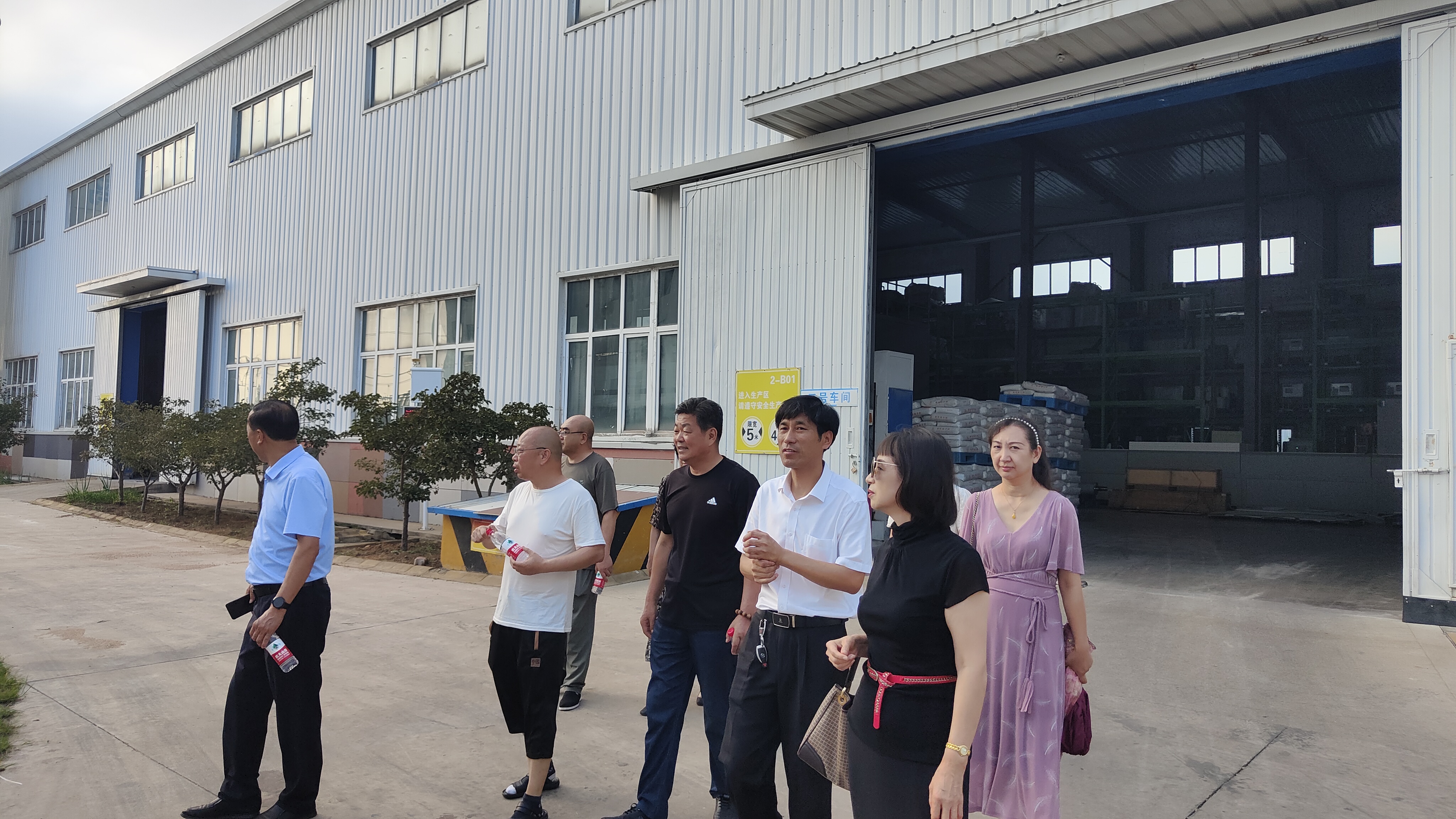 多商会到访啄木鸟漆业集团——互学互鉴 共促发展